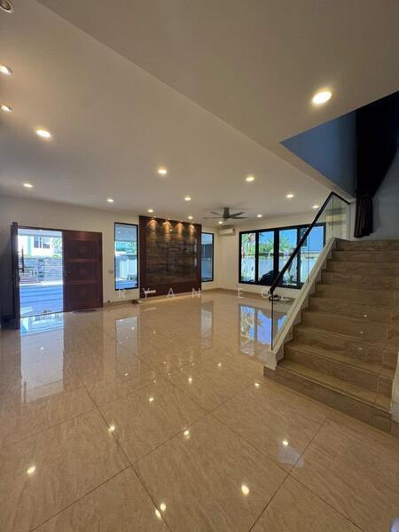 Horizon Hills (The Cove Bungalow Homes) - 1