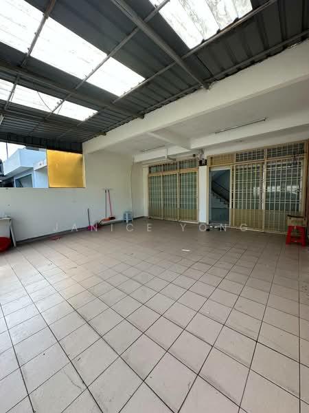 Taman Puteri Wangsa Ulu Tiram - 1