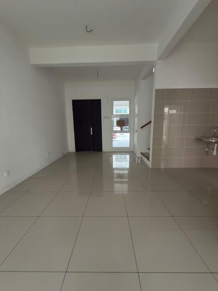 Canary Residence - 3