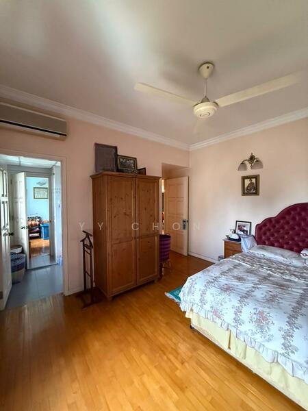 Fraser Towers - 4