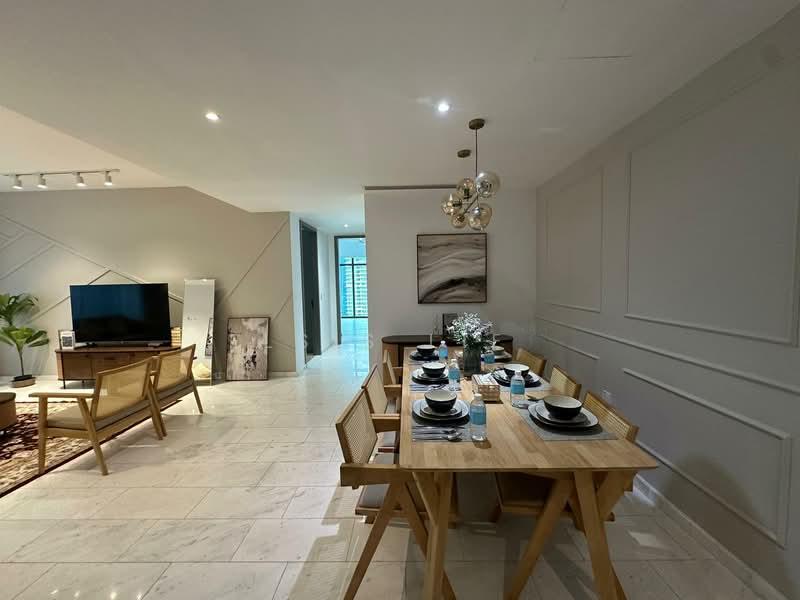 Eaton Residence - 2