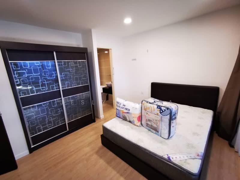 Paloma @ Tropicana Metropark - 2