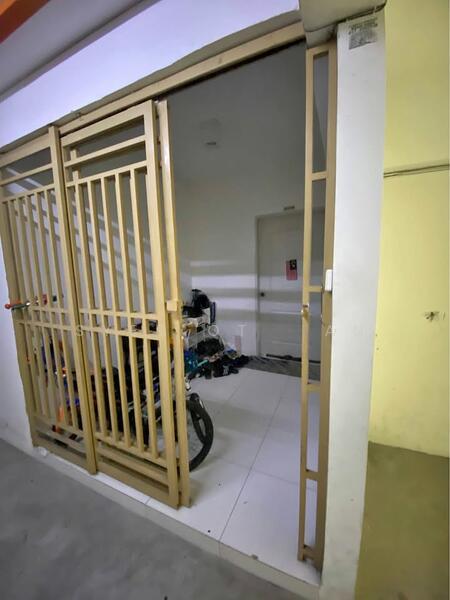 Lakeview Apartments - 2