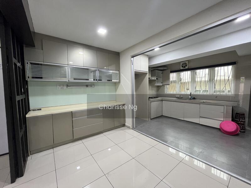 Bukit Mandarina Taman Connaught - 4