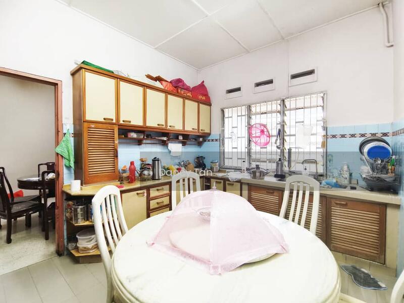 Taman Sentosa, Taman Pelangi, Taman Suria 2 Storey Bungalow Corner - 5