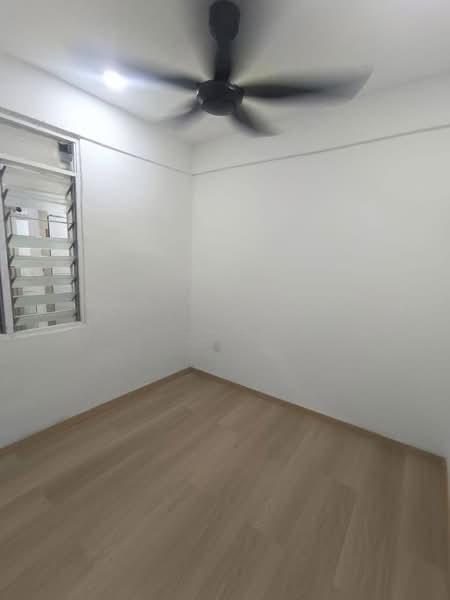 Flat Temenggong - 5