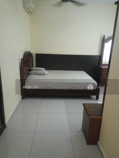 Larkin Residence (Phase One) - 3