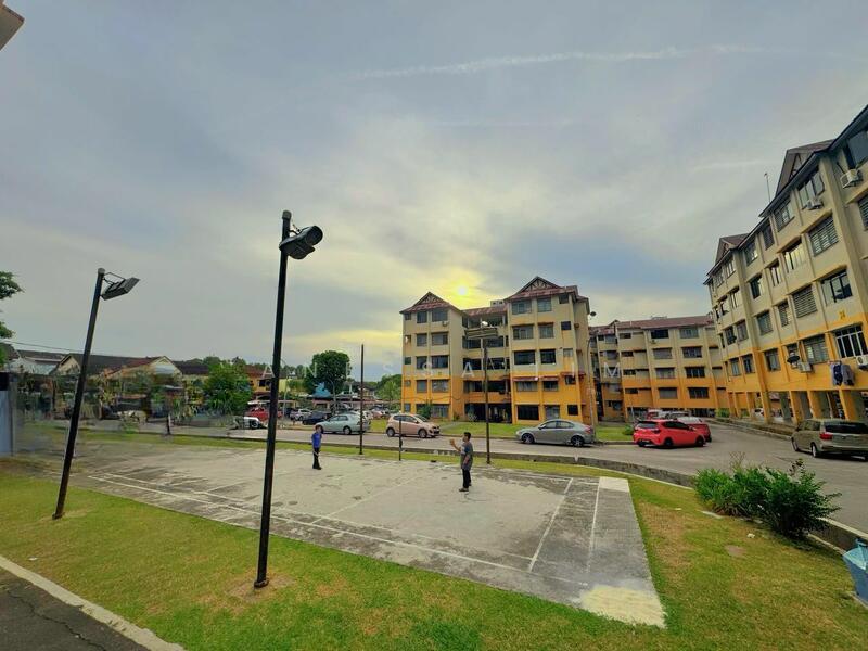 Taman Daya - Jalan Nibong 28 - 1