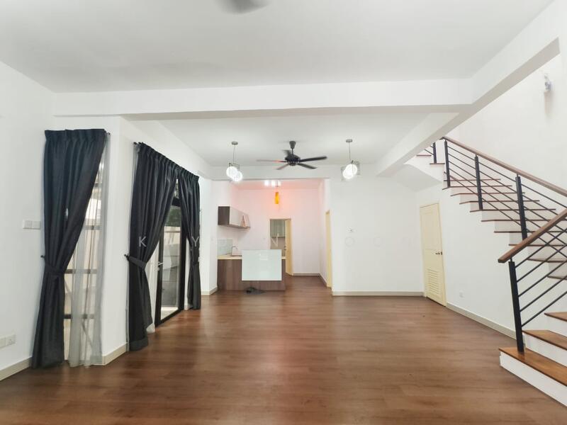 Yellow Horizon Adda Height Cluster Landed House - 1