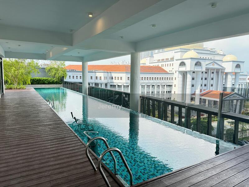 Met 1 Residences - 4