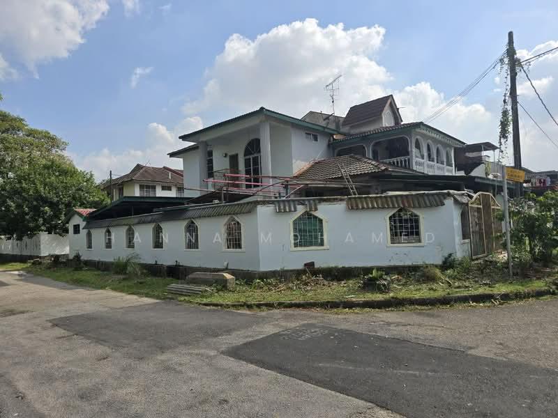 Taman Puteri Wangsa - 2