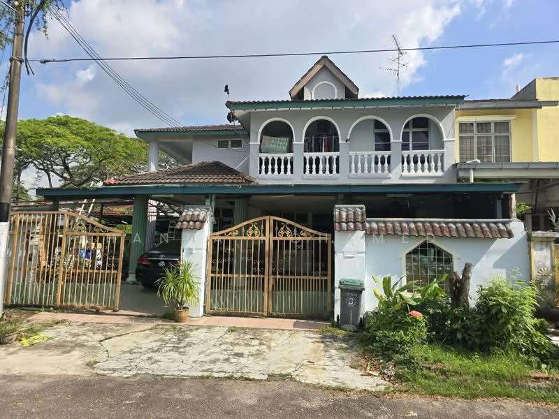 Taman Puteri Wangsa - 1