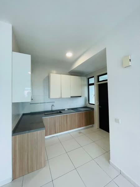 Sky Oasis Residence (Pangsapuri Oasis 1) - 2