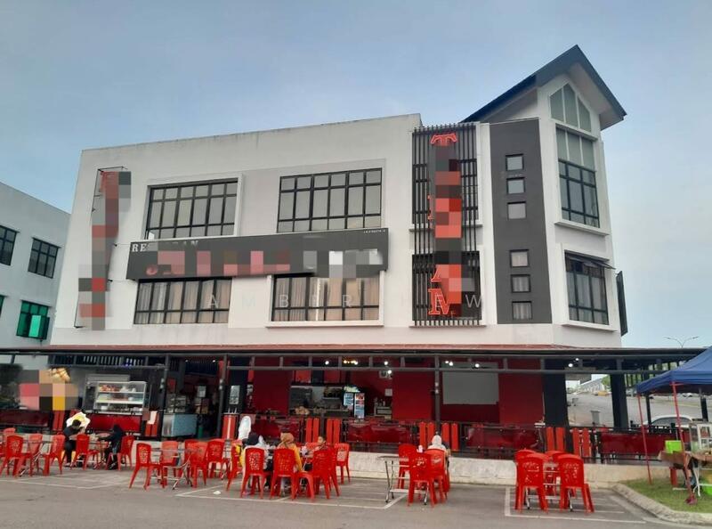 Meridin East, Kota Masai 3-Storey Corner Shop - 1