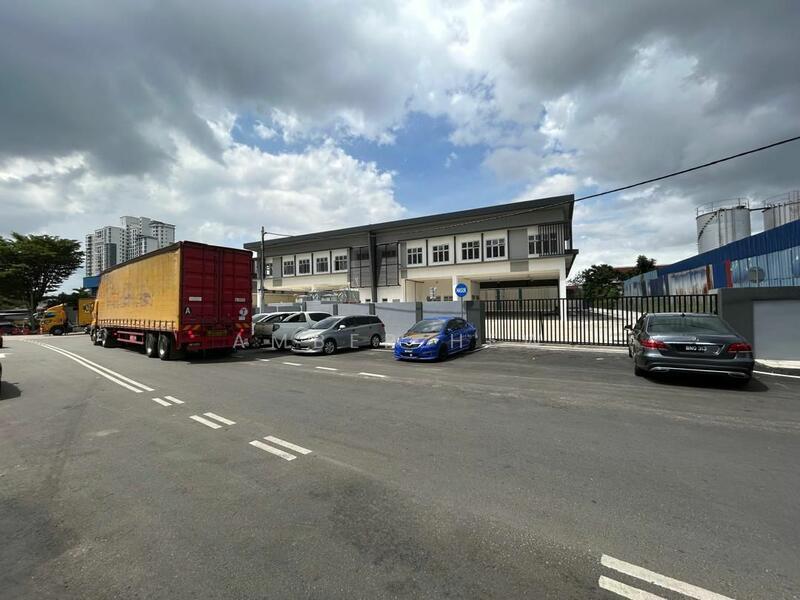 Meridin East, Kota Masai 3-Storey Corner Shop - 3