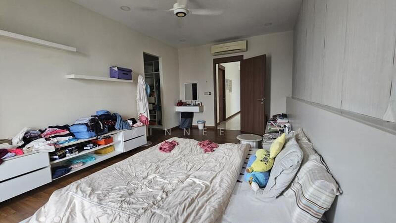 Central Park condominium - 4