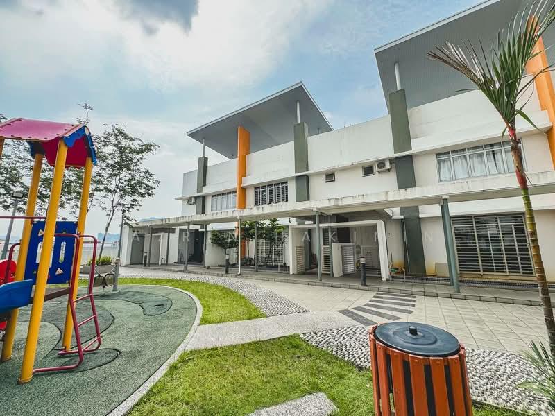 228 Kondominium - 3