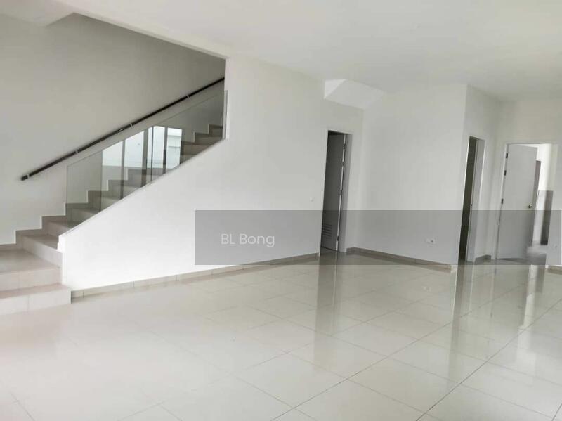 Terrace house at Krubong - 4