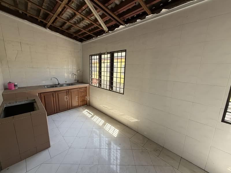 Taman Overseas Union (Taman Oug) - 3