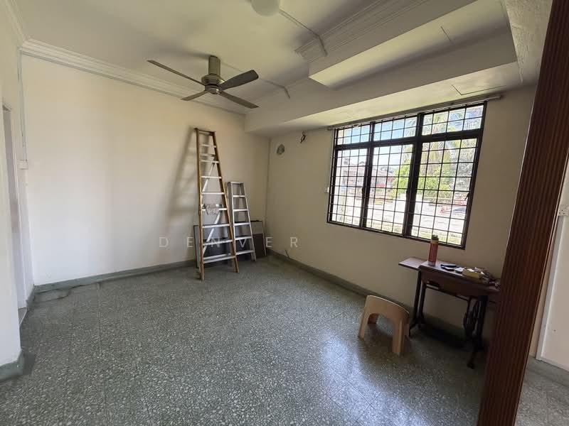 Taman Overseas Union (Taman Oug) - 4