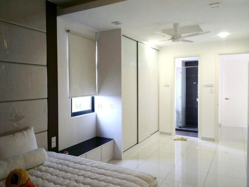 The Light Linear - 4