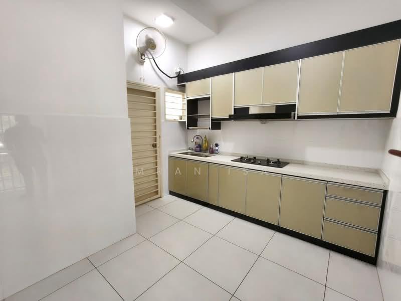 LAMAN AZALEA NILAI IMPIAN - 4