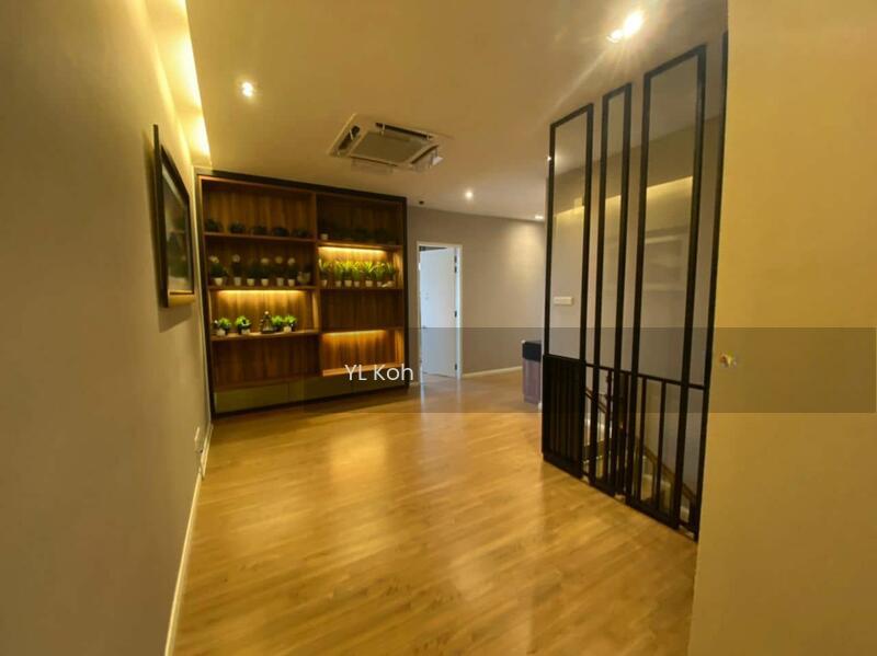 The WaterEdge (Pinggiran Air) - 3