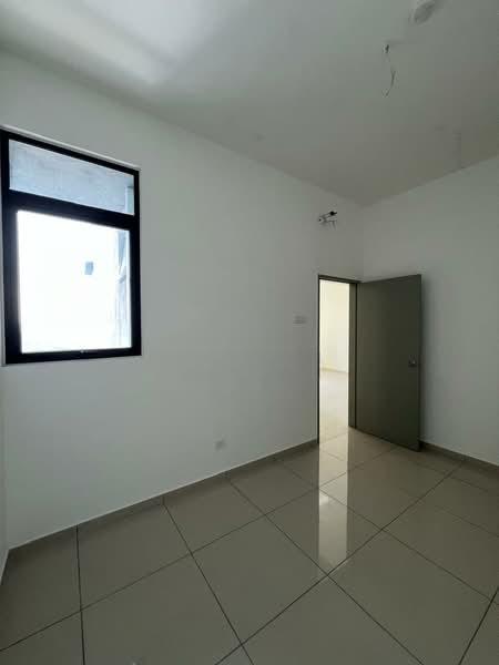 B11 Parkland Residence - 5