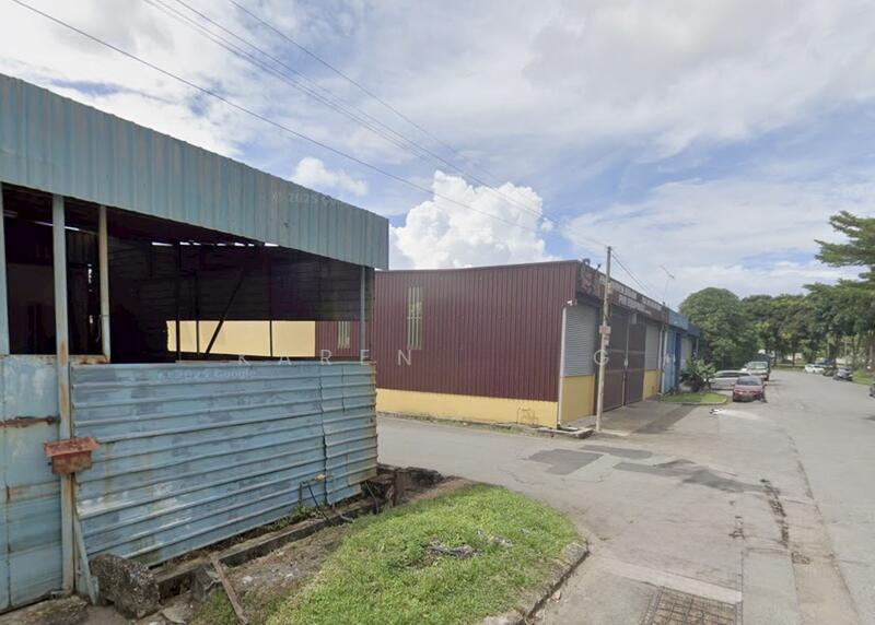 Taman Mount Austin - 3