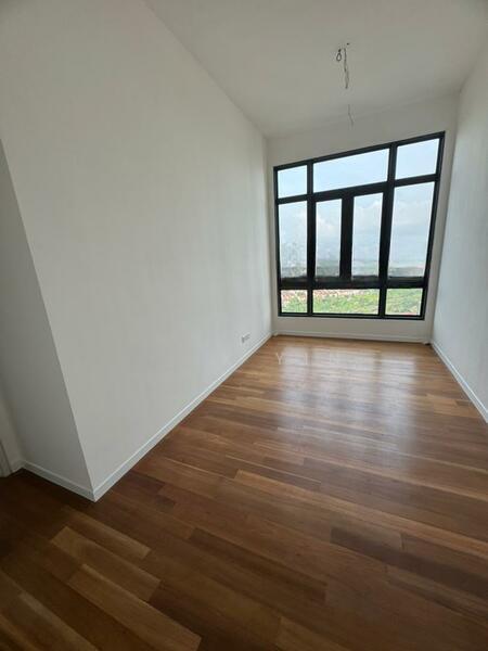 The Maple Residences - 4