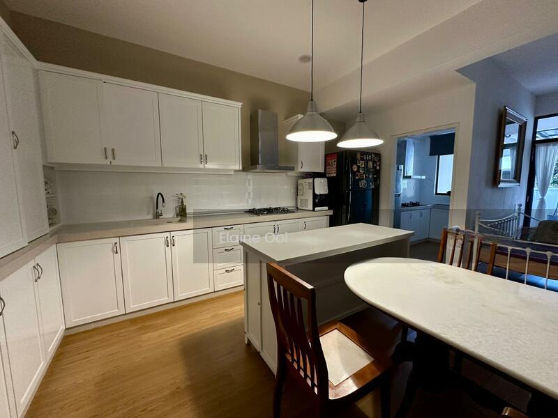 Puncak Ria Miami Bay Batu Ferringhi - 1