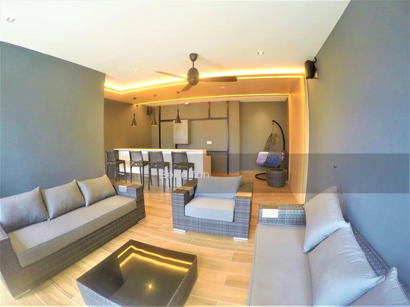 Expressionz Professional Suites - 2
