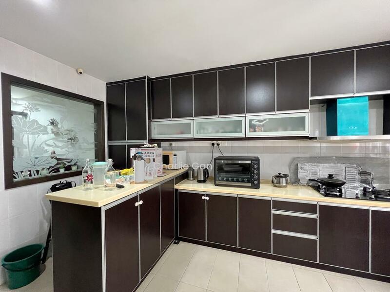 Lakeside Terrace - 3