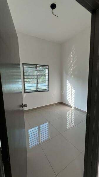 Taman Sg Kembong - 4