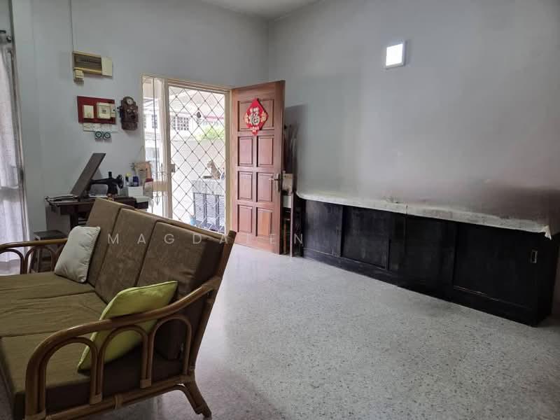 SS2 double storey terrace house - 2