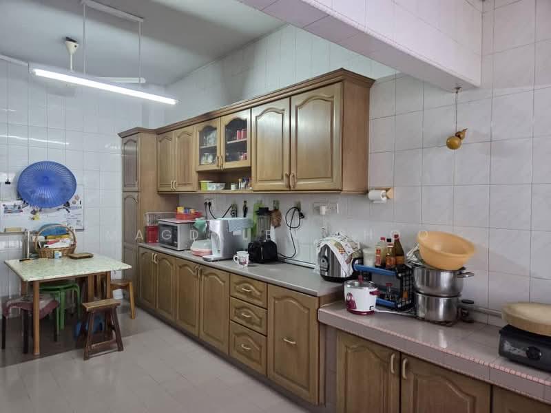 SS2 double storey terrace house - 4