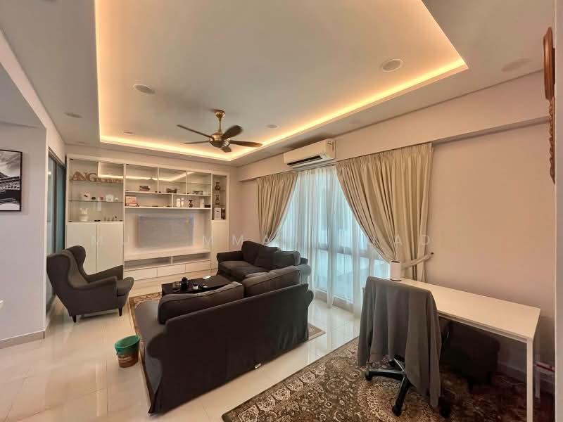 Lake Point Residence - 1