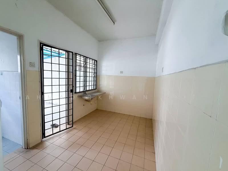 Taman Pinggiran Senawang - 2