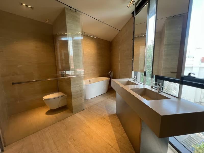 Shorefront Residences - 5