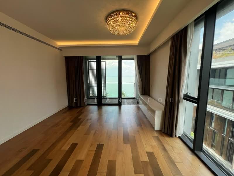 Shorefront Residences - 4