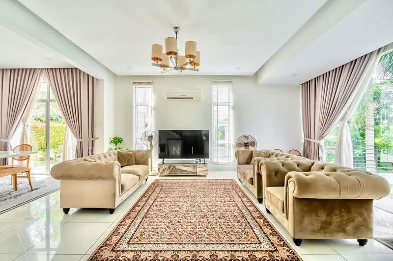 ENDLOT FACING OPEN 2.5 Storey Semi D House Saujana Villa Kajang - 2