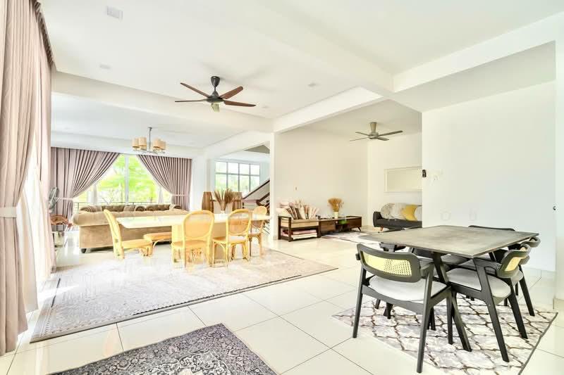 ENDLOT FACING OPEN 2.5 Storey Semi D House Saujana Villa Kajang - 3