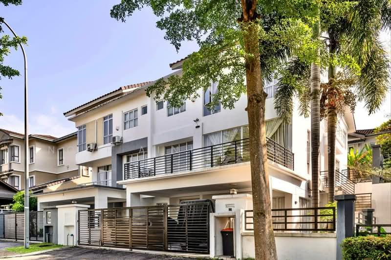 ENDLOT FACING OPEN 2.5 Storey Semi D House Saujana Villa Kajang - 1
