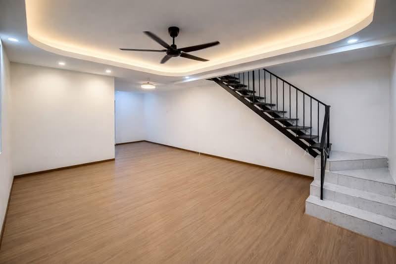 Fully Renovated Endlot Double Storey Terrace Taman Sri Tanjung - 3
