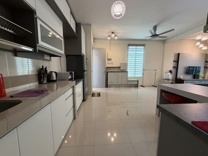 Sky Garden Residences - 4