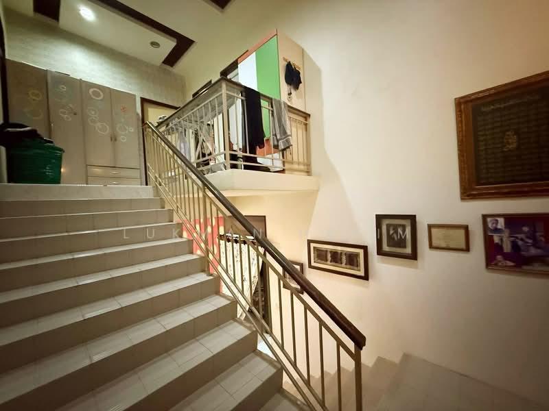 Bandar Nusaputra - 4