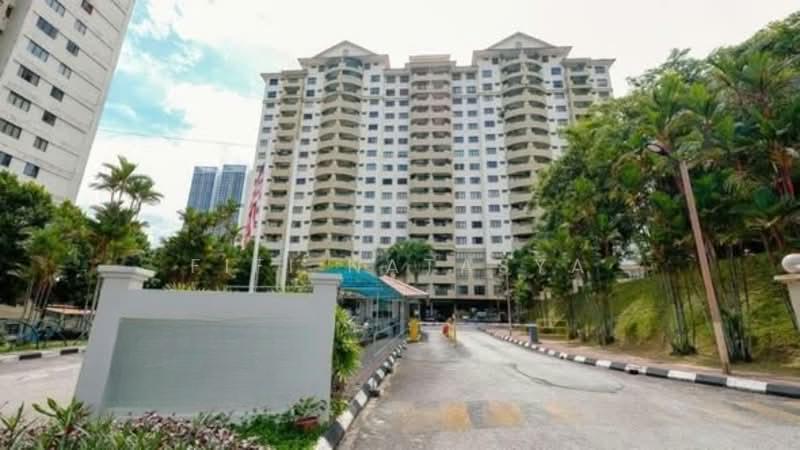 Anjung Hijau (Greenfields) - 2