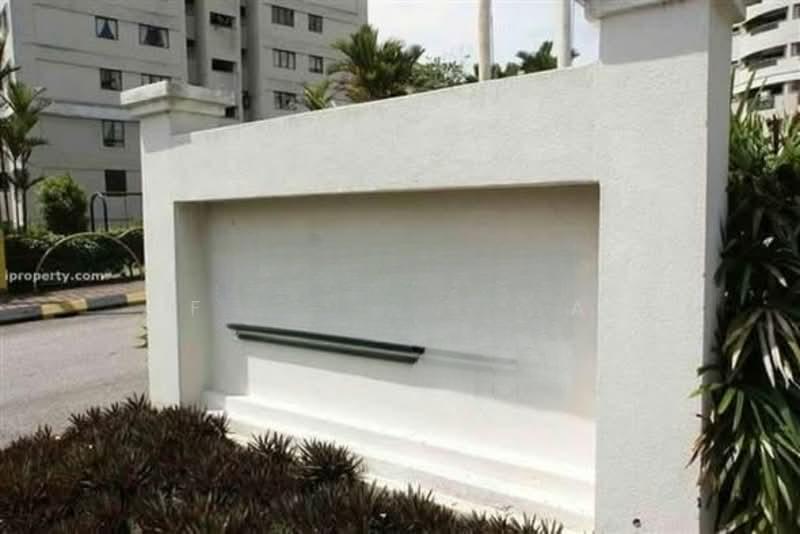 Anjung Hijau (Greenfields) - 1