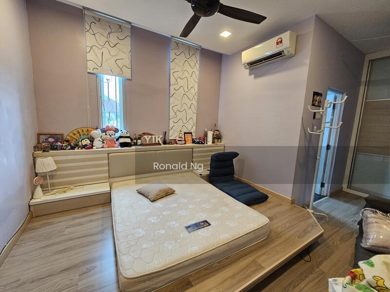 Double Storey Bungalow Tanjung Tokong - 4