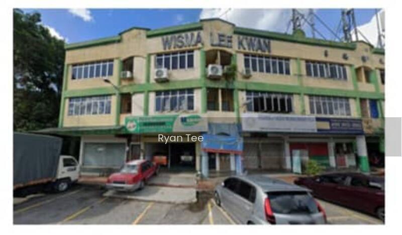 Kawasan Perniagaan Nilam - 3